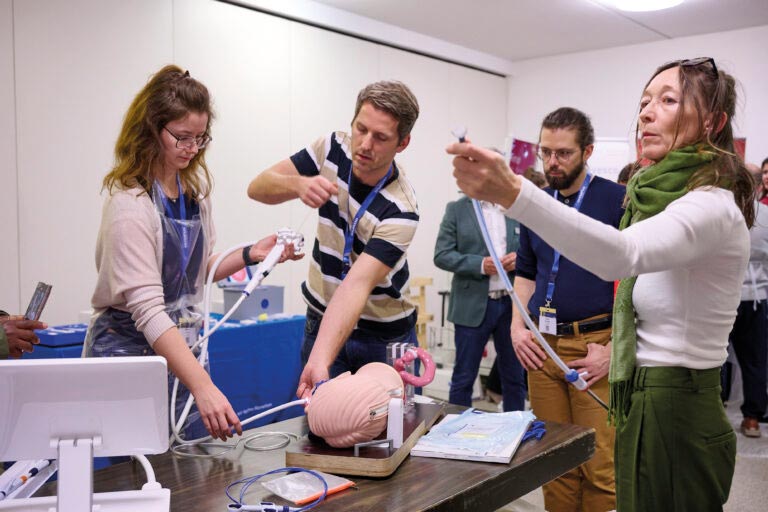 Hands-on practice on an endoscopy model